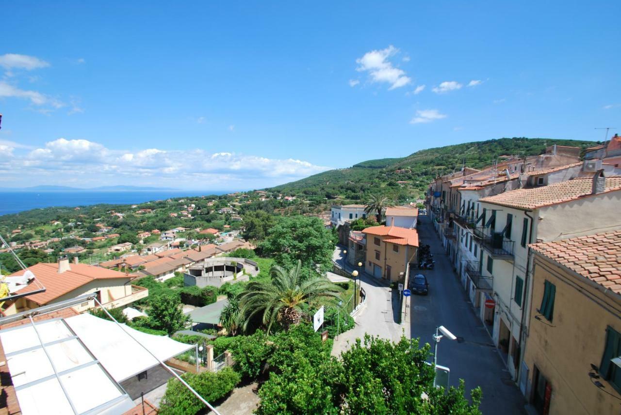 Casa Lidia - Centrale Con Balcone Vista Mare E Aria Condizionata Capoliveri  Exterior photo